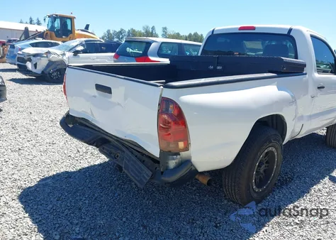 2013 Toyota Tacoma z USA, uszkodzony, nr VIN 5TFNX4CN7DX024809